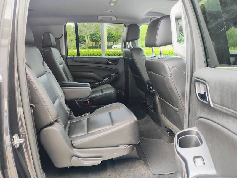 2017 Chevrolet Suburban LT