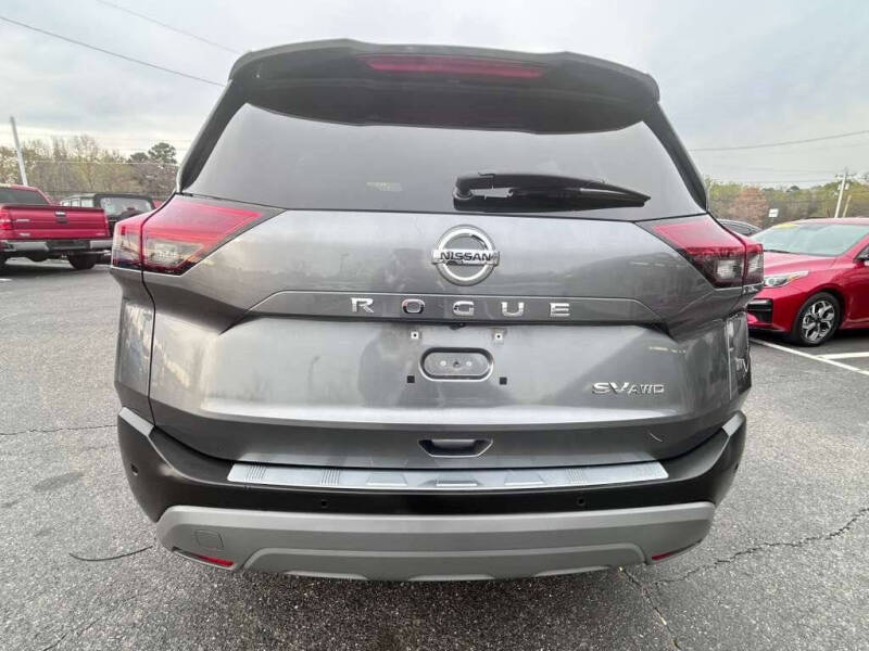 2021 Nissan Rogue SV