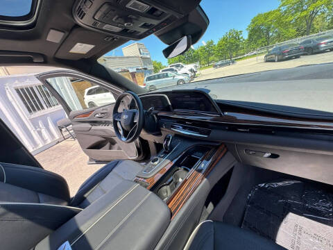 2024 Cadillac Escalade Premium Luxury