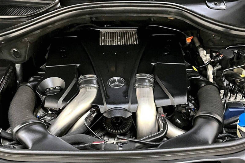 2013 Mercedes-Benz M-Class ML 550