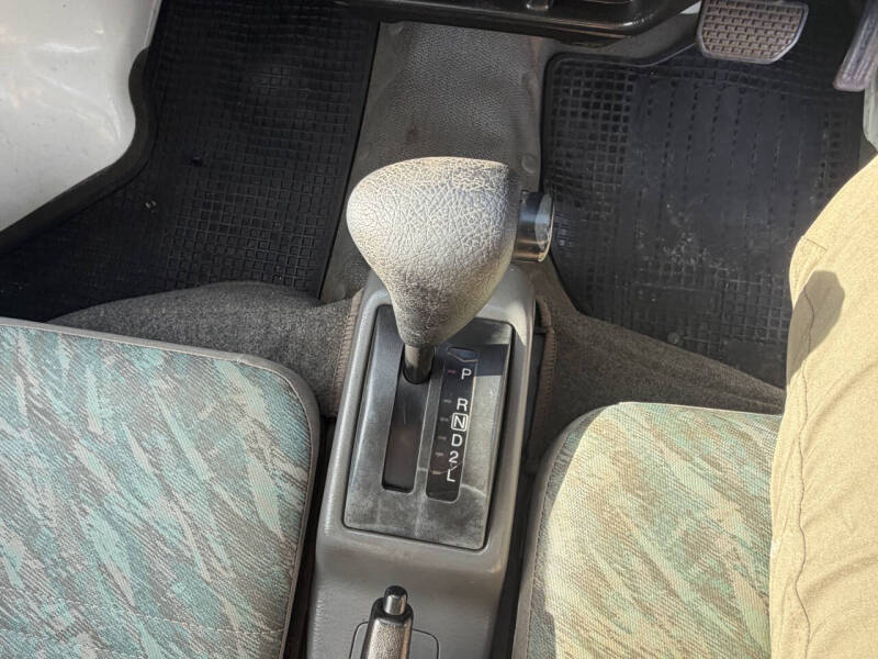 2000 Suzuki Carry