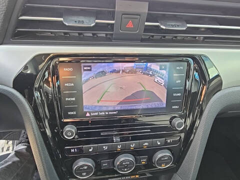 2022 Volkswagen Passat SE