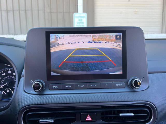 2023 Hyundai Kona SEL