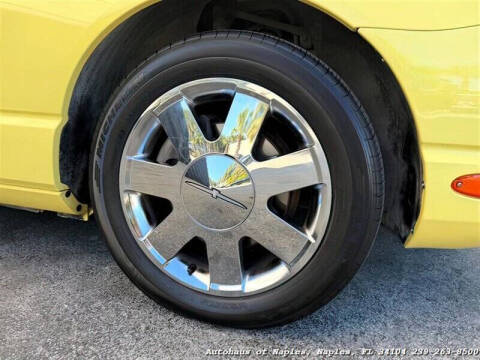 2002 Ford Thunderbird Deluxe