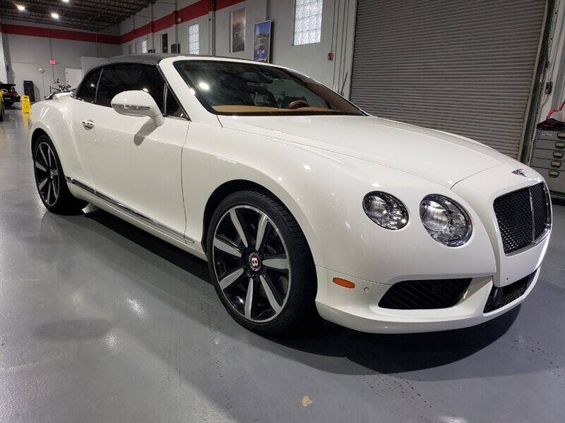 2013 Bentley Continental 25