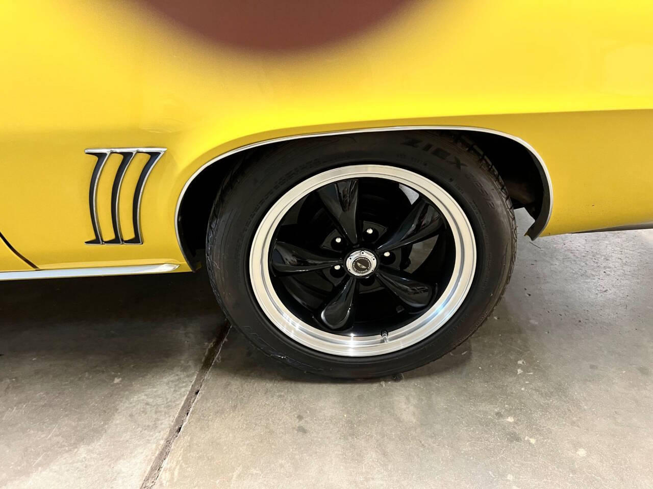1969 Chevrolet Camaro 17