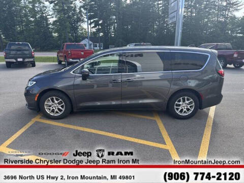 2023 Chrysler Pacifica Touring L