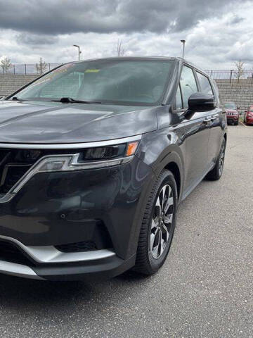 2022 Kia Carnival EX