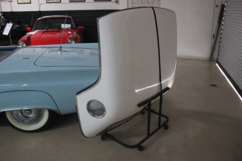 1957 Ford Thunderbird