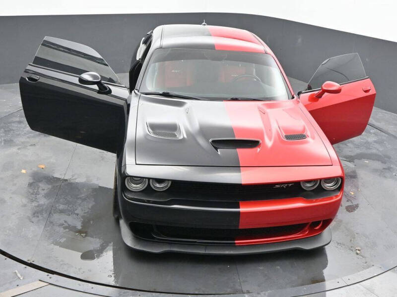 2016 Dodge Challenger SRT Hellcat