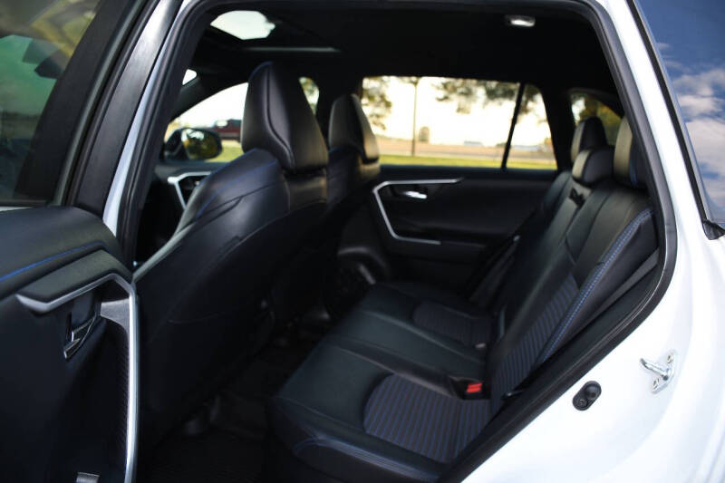 2020 Toyota RAV4 Hybrid XSE