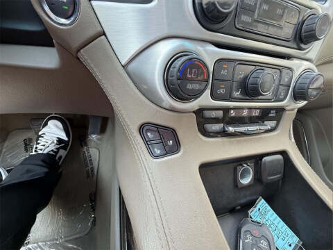 2019 GMC Yukon XL SLT