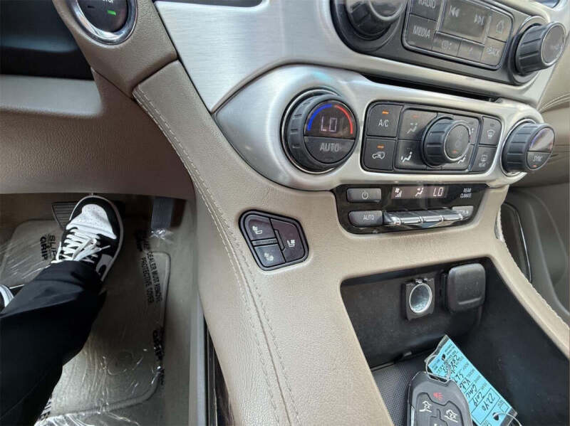 2019 GMC Yukon XL SLT