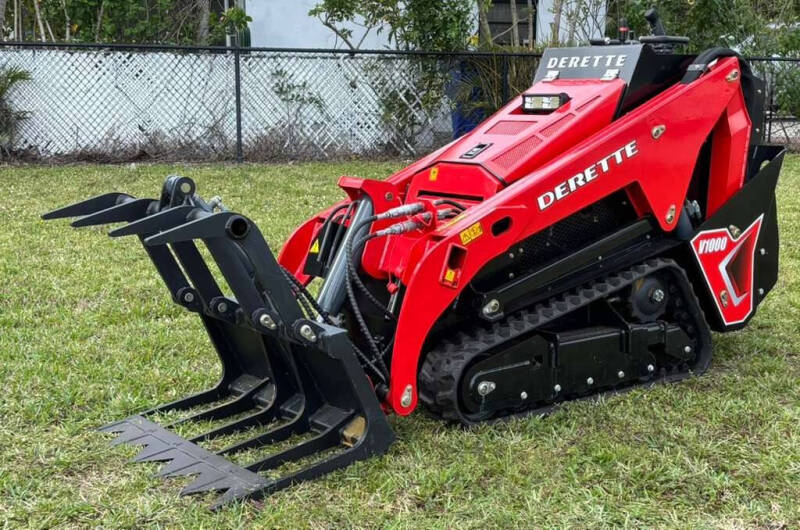 2025 Derette V1000