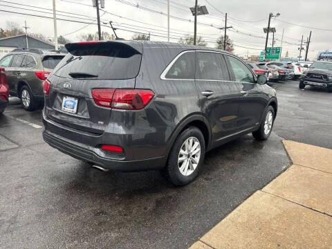 2019 Kia Sorento LX