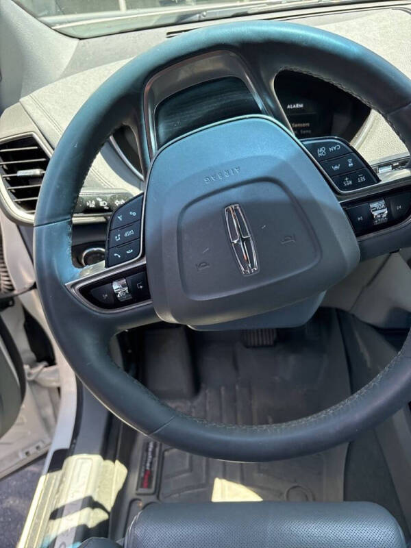 2020 Lincoln Nautilus Reserve