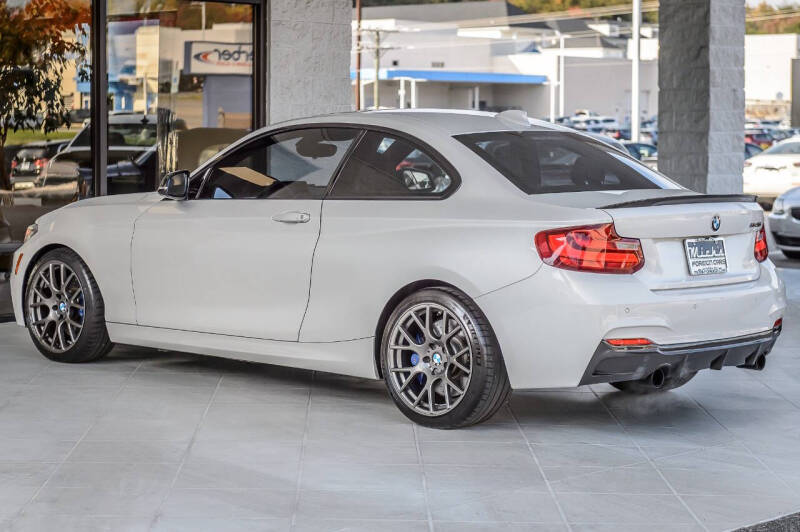 2016 BMW 2 Series M235i