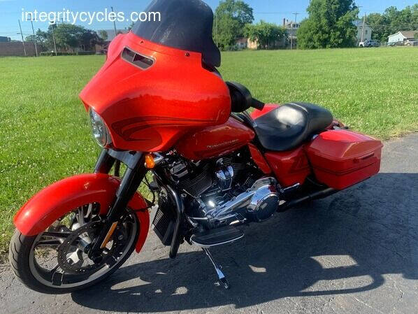 2017 Harley-Davidson Street Glide Special