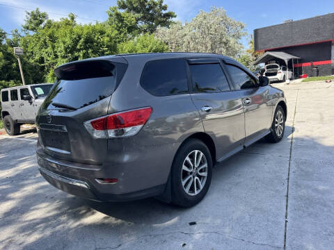 2014 Nissan Pathfinder S