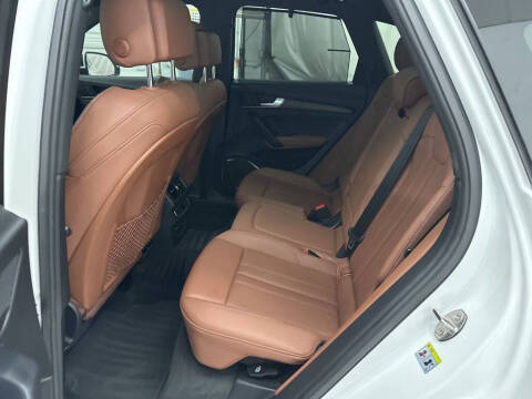 2021 Audi Q5 quattro Premium Plus 45 TFSI