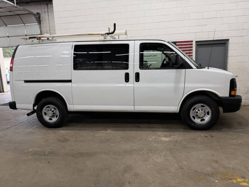 2011 Chevrolet Express 2500