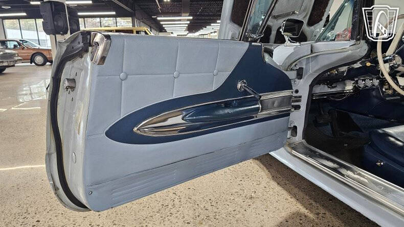 1960 Ford Thunderbird