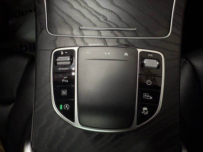 2021 Mercedes-Benz GLC GLC 300