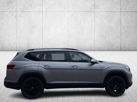 2025 Volkswagen Atlas SE