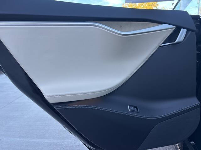 2017 Tesla Model S 75