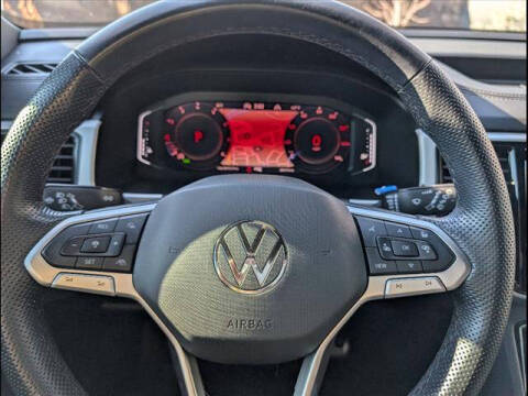 2022 Volkswagen Atlas Cross Sport V6 SEL Premium R-Line 4Motion