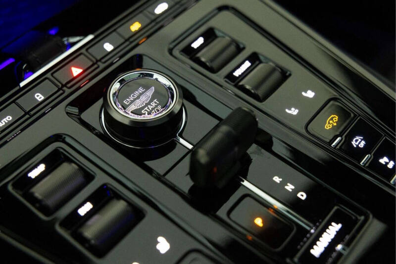 2026 Aston Martin DBX 707