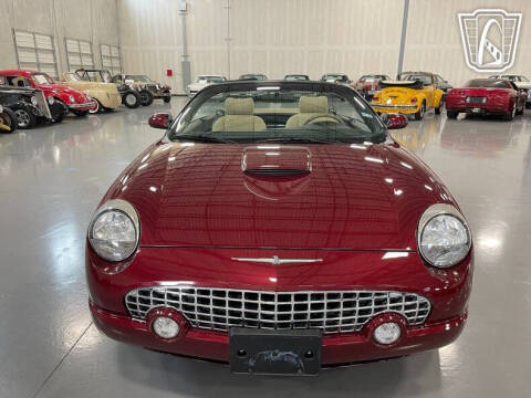 2004 Ford Thunderbird Deluxe