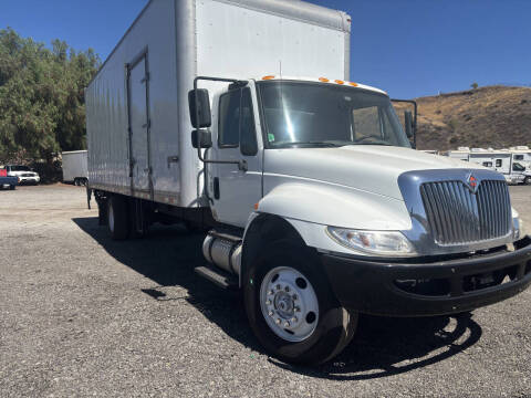 2018 International DuraStar 4300