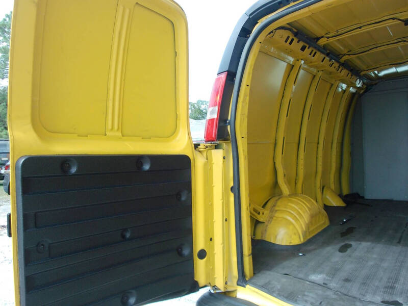 2020 Chevrolet Express 2500