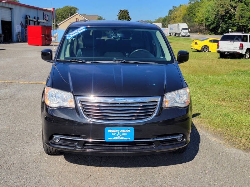 2014 Chrysler WHEELCHAIR VAN