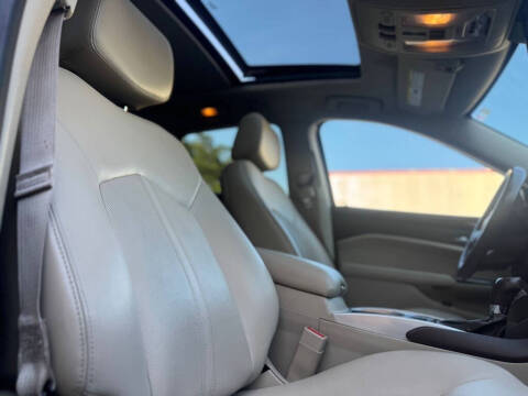 2012 Cadillac SRX Luxury Collection