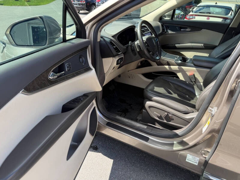 2019 Lincoln Nautilus Reserve