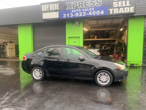 2009 Ford Focus for sale at Xpress Auto Sales in Roseville MI