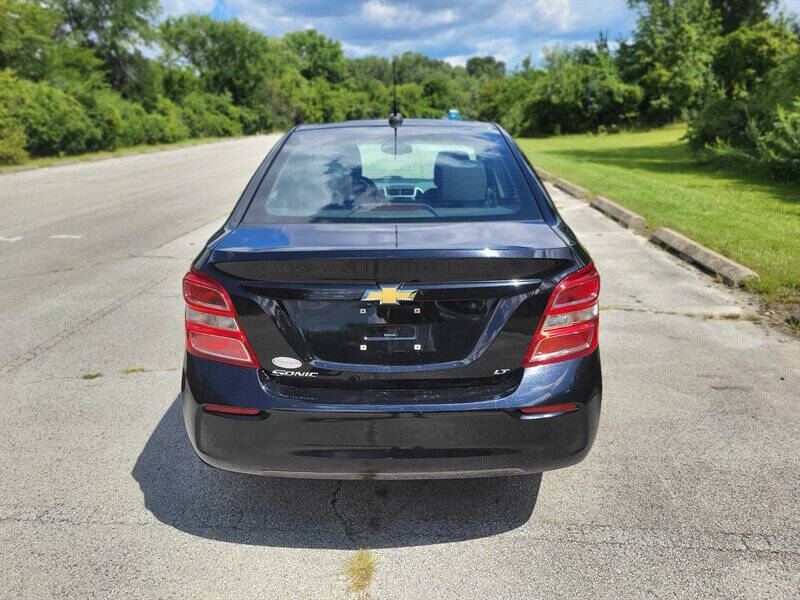 2017 Chevrolet Sonic LT Auto