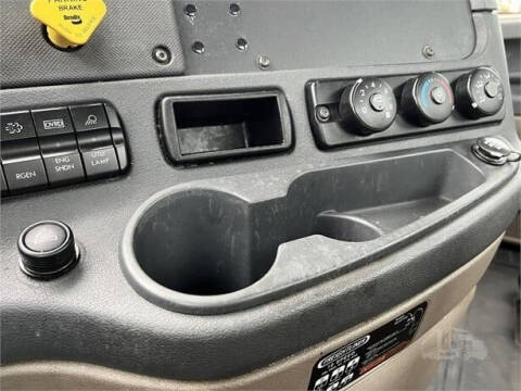 2014 Freightliner Cascadia