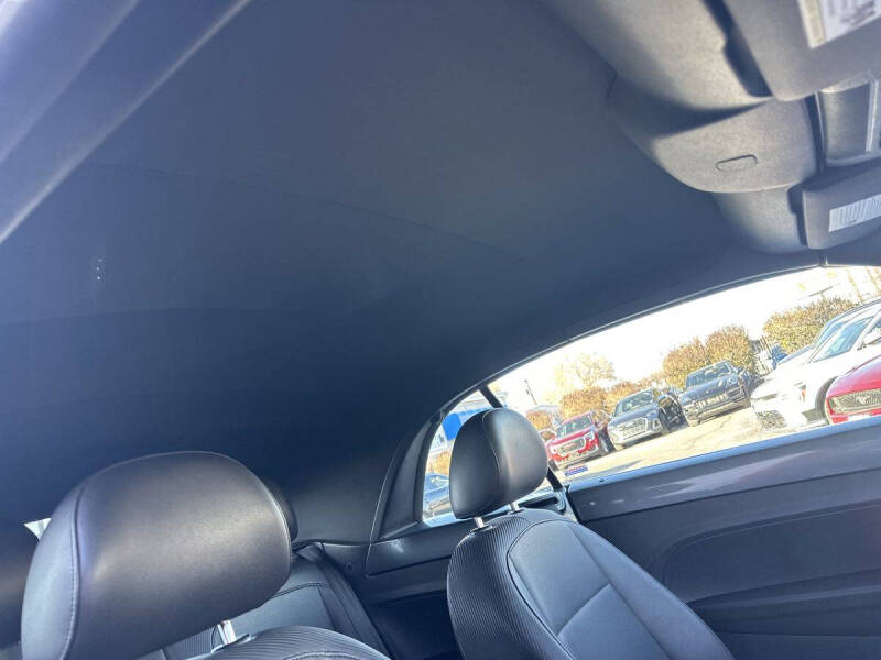 2013 Volkswagen Beetle Convertible 2.5L PZEV
