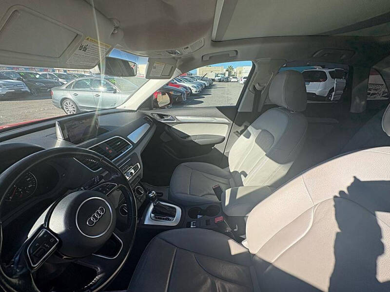 2016 Audi Q3 2.0T Premium Plus