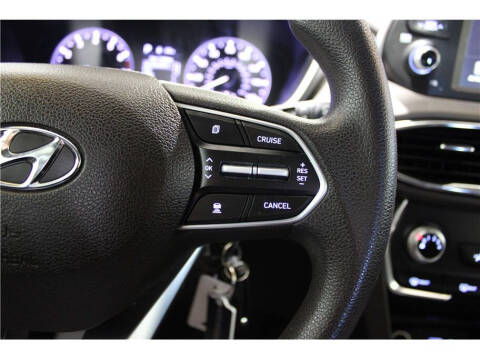 2020 Hyundai Santa Fe SE