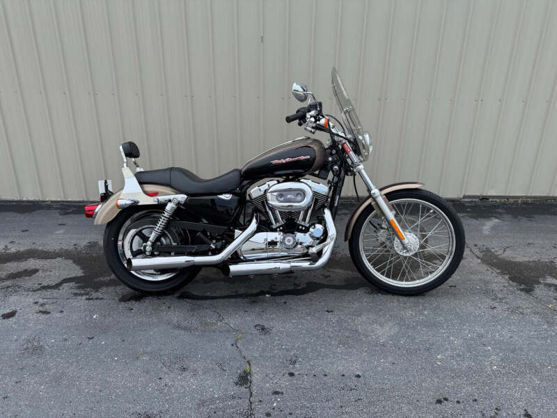 2004 Harley-Davidson Sportster 1200 Custom
