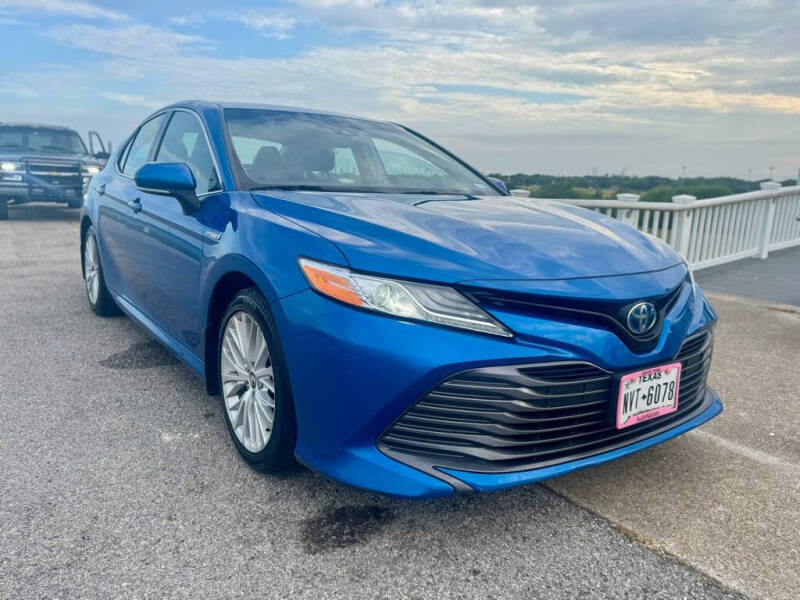 2019 Toyota Camry Hybrid