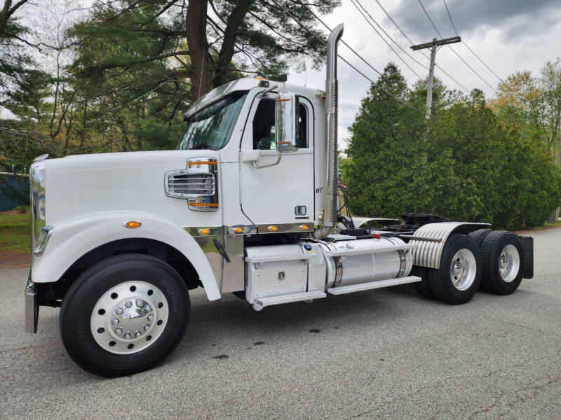 2012 Freightliner CORONADO
