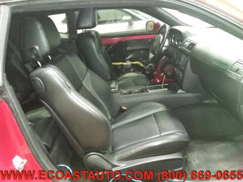 2011 Dodge Challenger SE