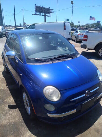 2012 FIAT 500 Lounge