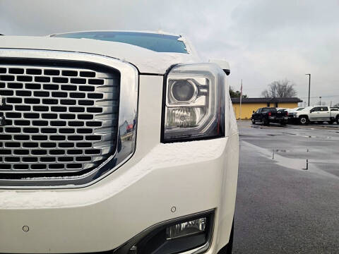 2017 GMC Yukon XL Denali