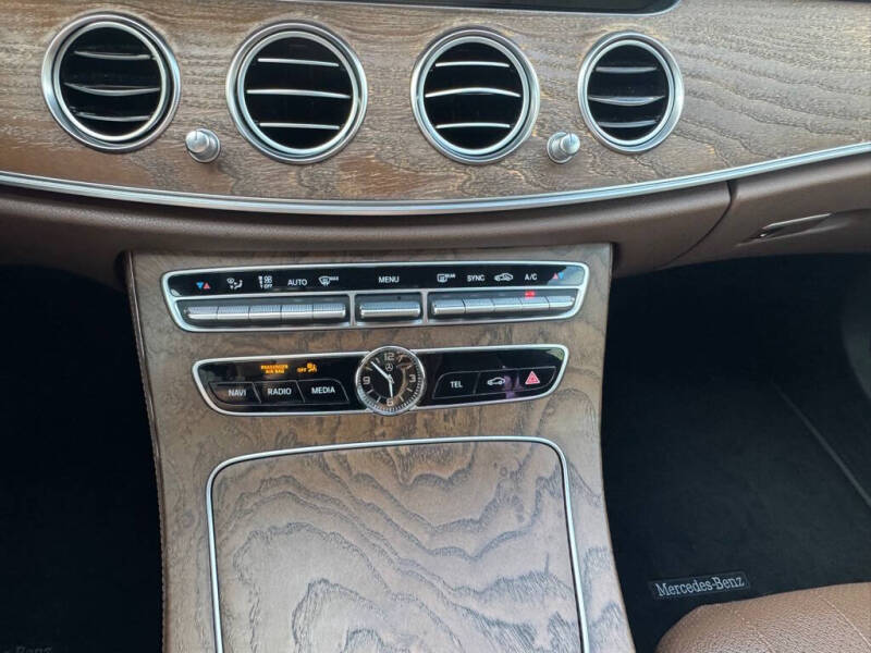 2018 Mercedes-Benz E-Class E 300